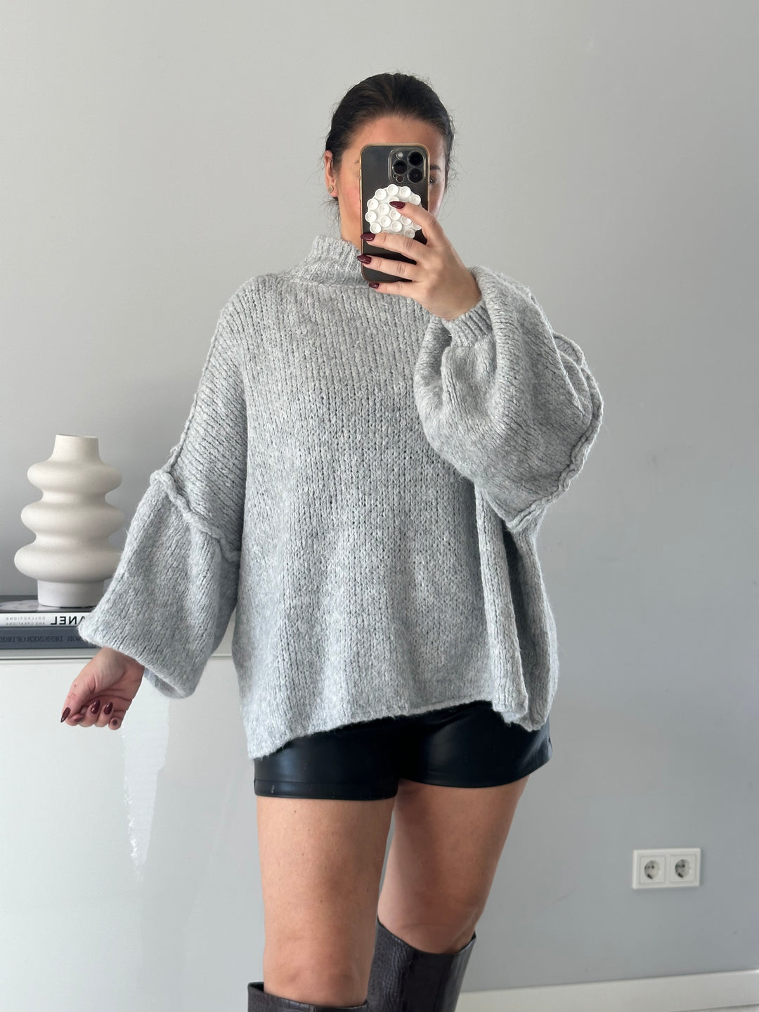 Oversize Pullover mit Stehkragen