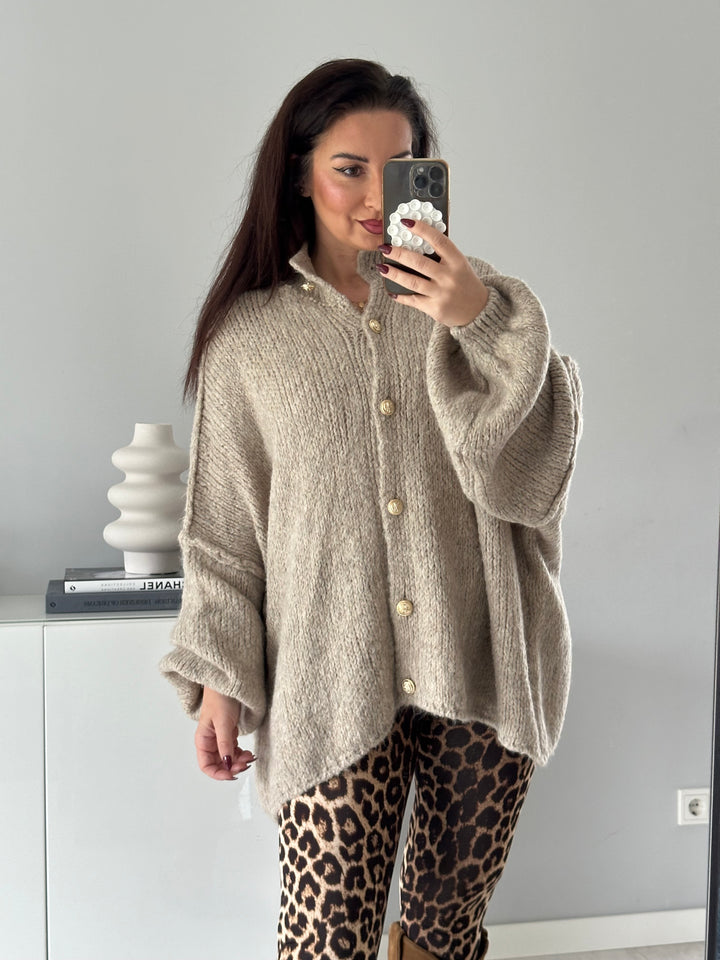 Oversize Strickjacke Tulin