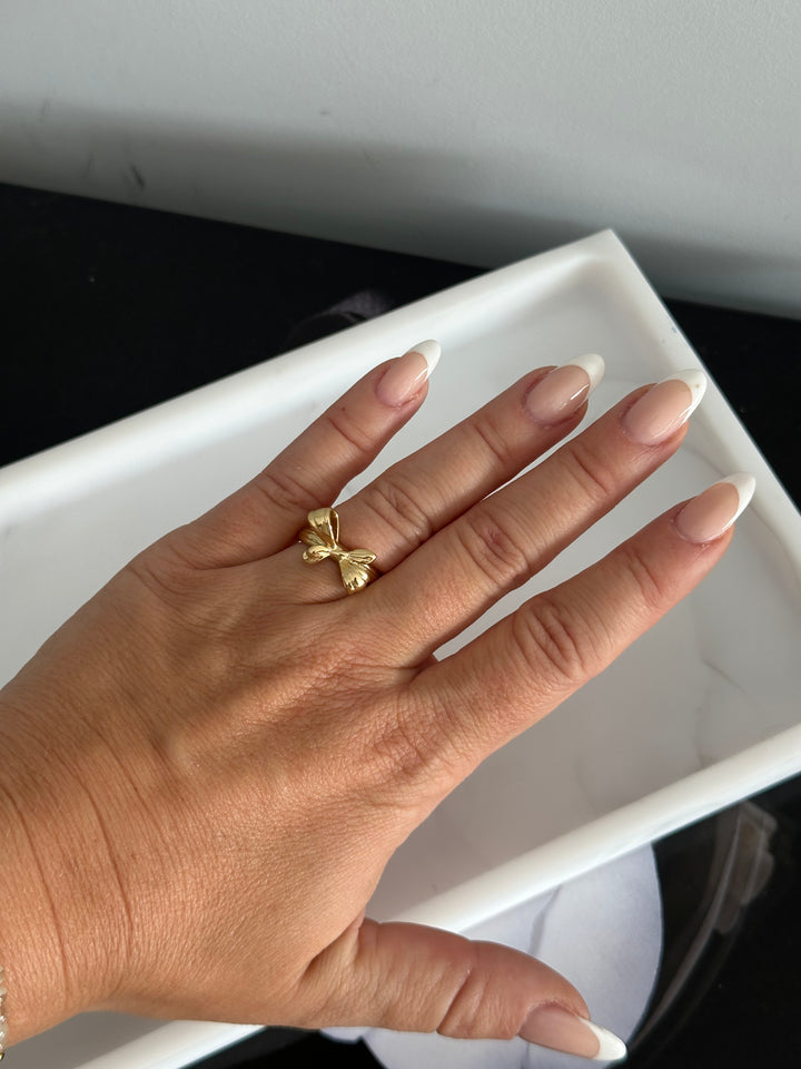 Ring Bow