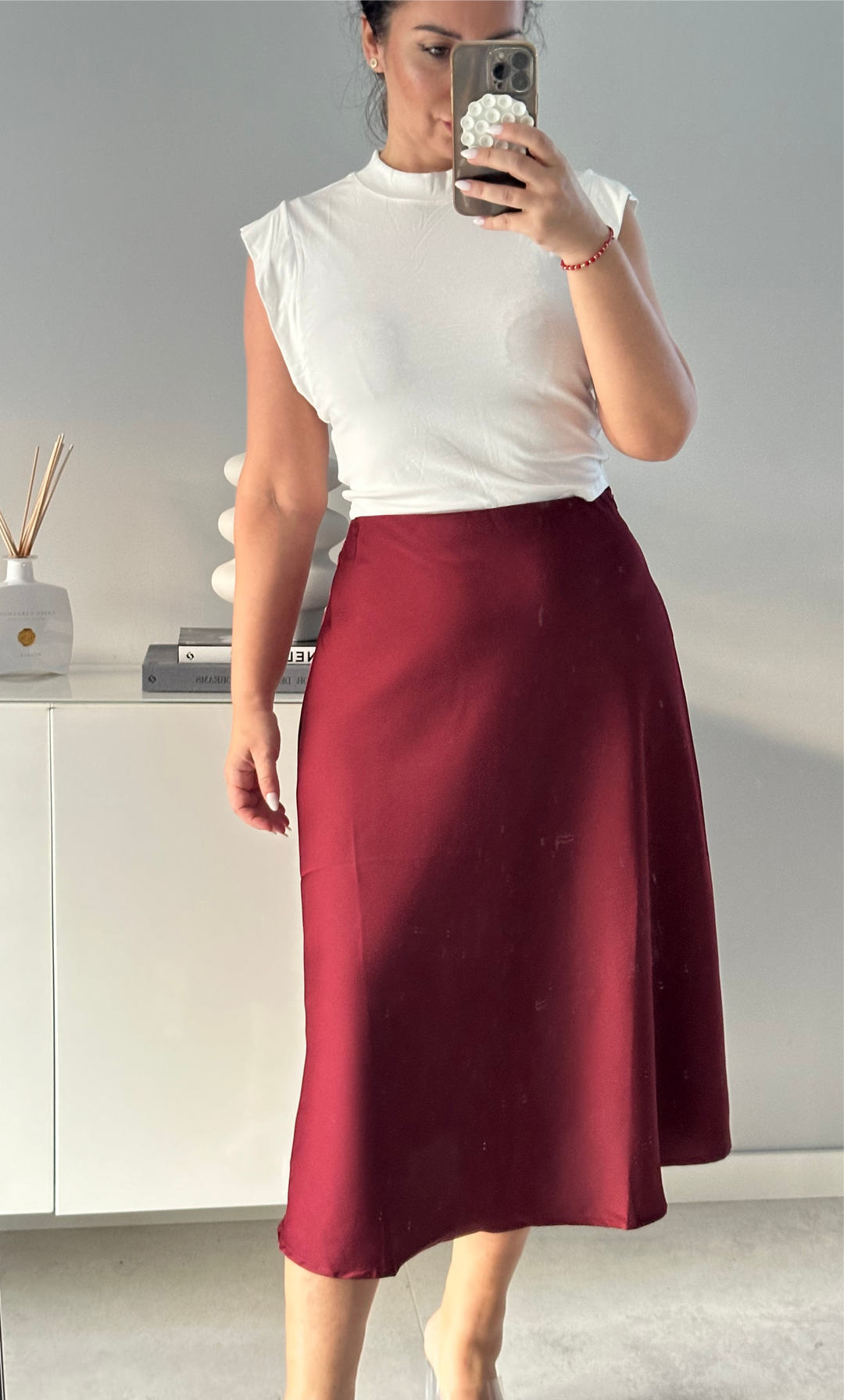 Satinrock Burgundy