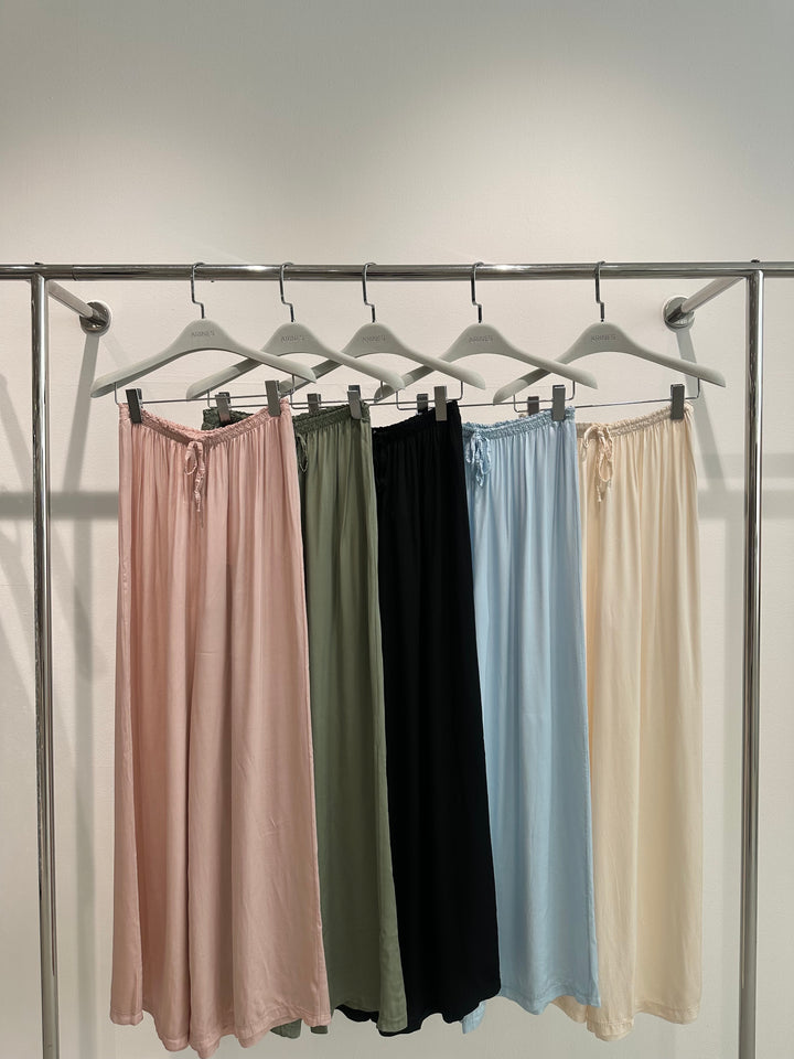 Satinhose Marbella