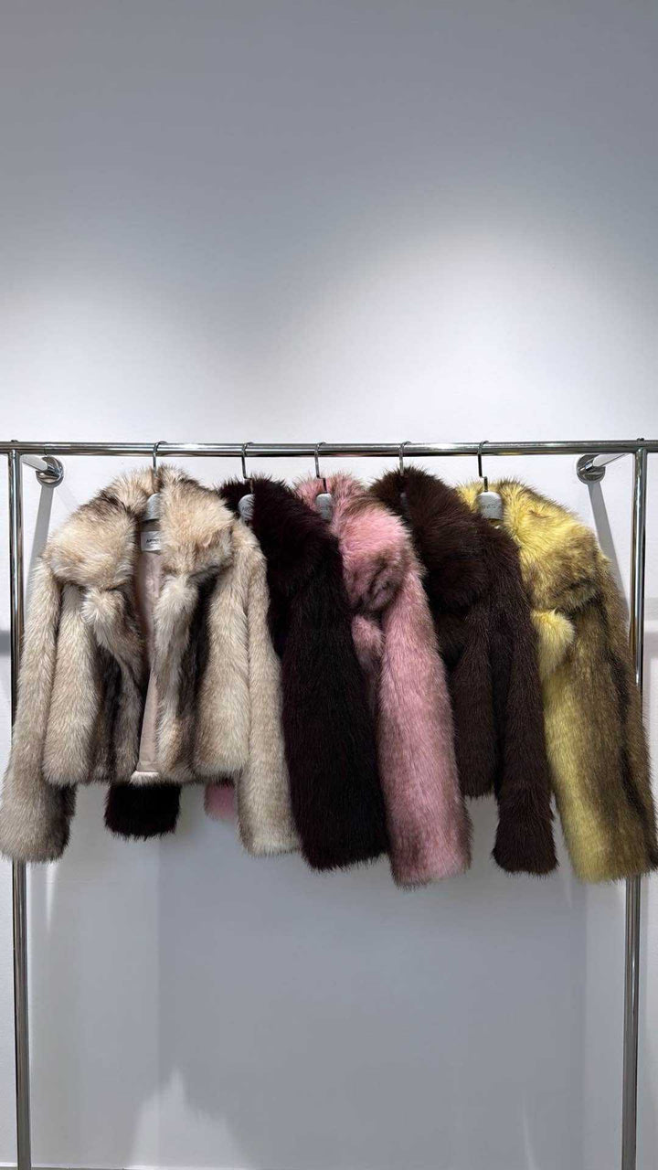 Faux fur Jacke Lavibell
